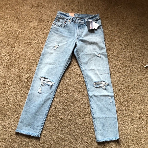 New [ Levi’s ] 501 straight crop selvedge jeans - Picture 3 of 8